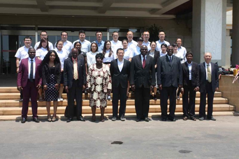 师资培训团开班典礼合影留念